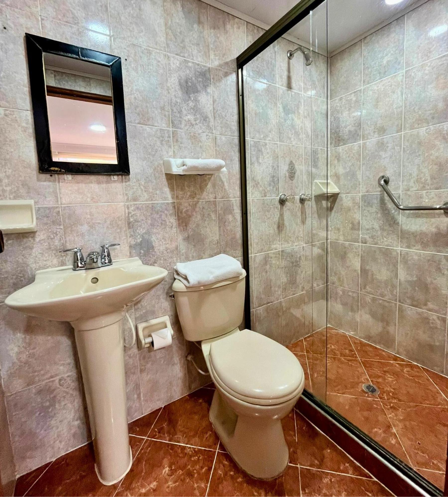 Отель Titas House Богота Экстерьер фото